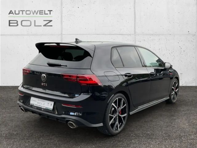 Volkswagen Golf 2.0 TSI Golf VIII