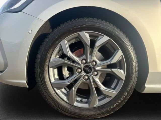 Ford Focus EcoBoost ST Line Wagon