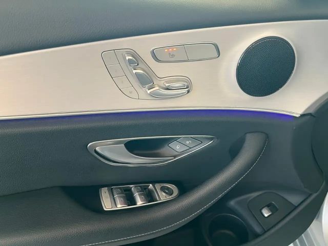 Mercedes-Benz E 300 AVANTGARDE E 300 de Estate