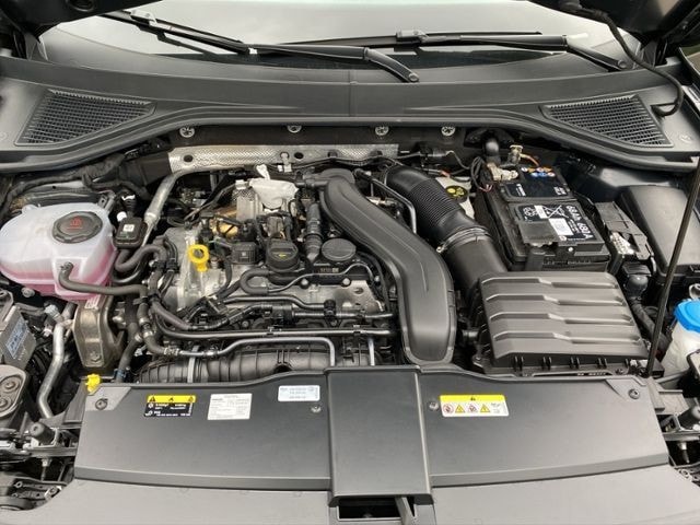 Volkswagen T-Roc T-Roc Style 1.5 l TSI DSG LED*Navi*Black Style