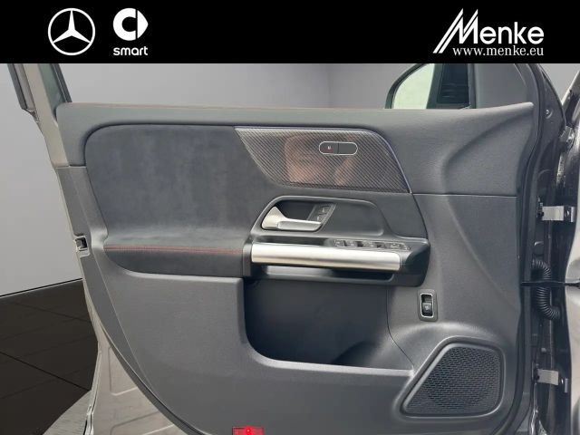 Mercedes-Benz GLA 200 AMG Line GLA 200 d