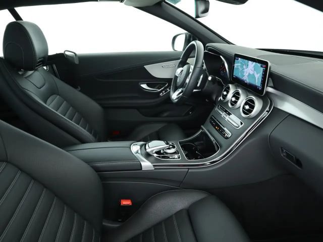 Mercedes-Benz C 300 AMG Line Cabriolet