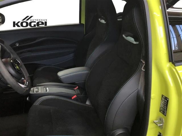 Abarth 500e Scorpionissima