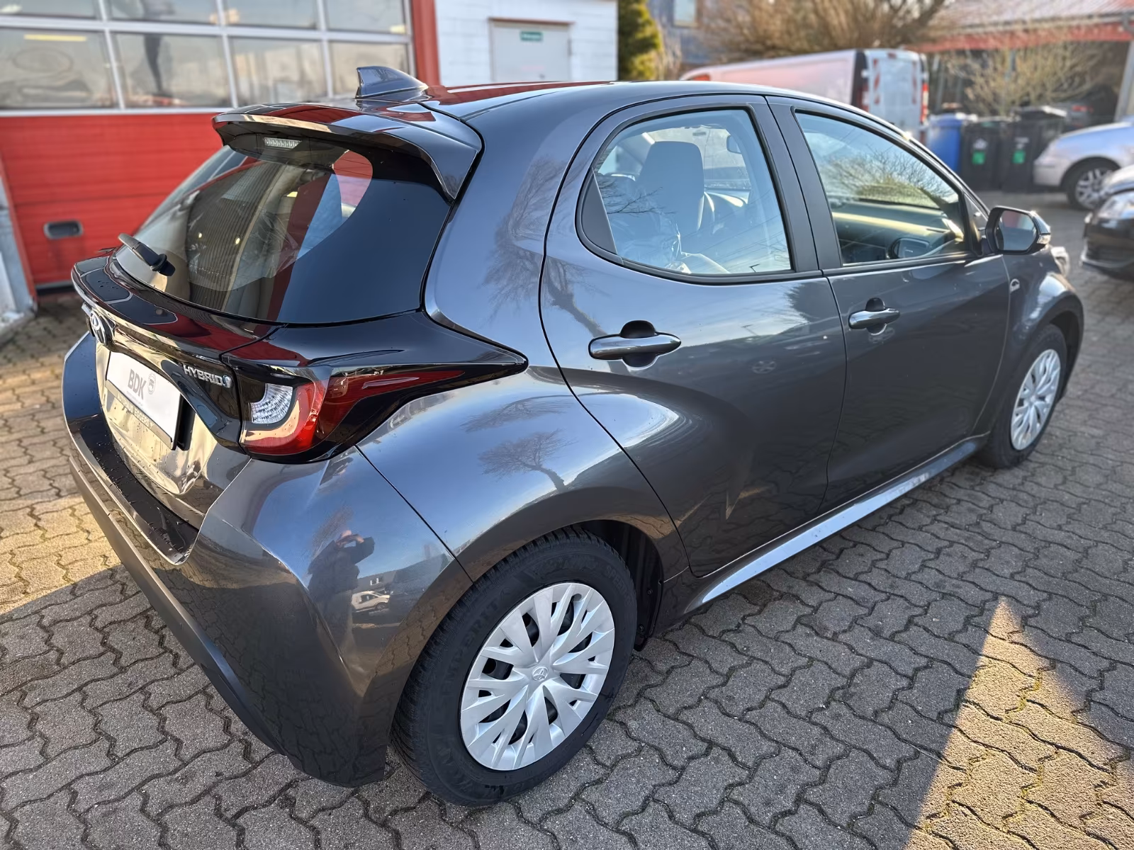 Toyota Yaris Business Hybride