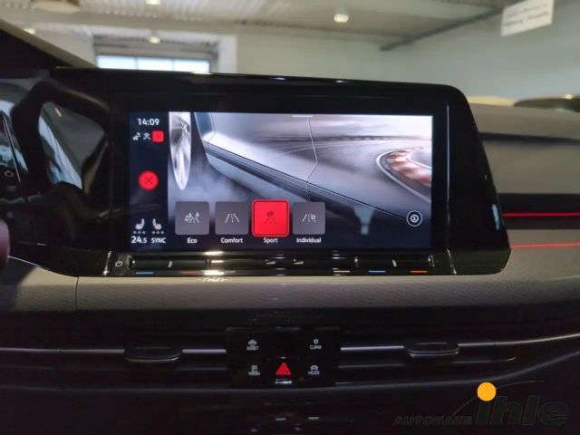 Volkswagen Golf DSG Golf VIII Style