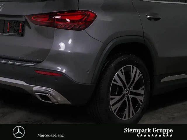 Mercedes-Benz GLA 200 Progressive