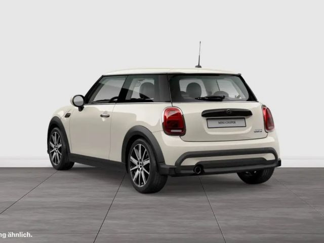 MINI Cooper Classic Trim Aut Nav LED PDChi Klima 17"