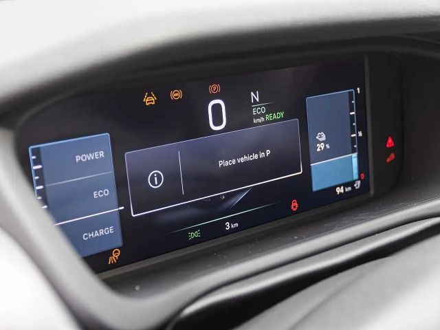 Jeep Avenger Full-Electric Summit