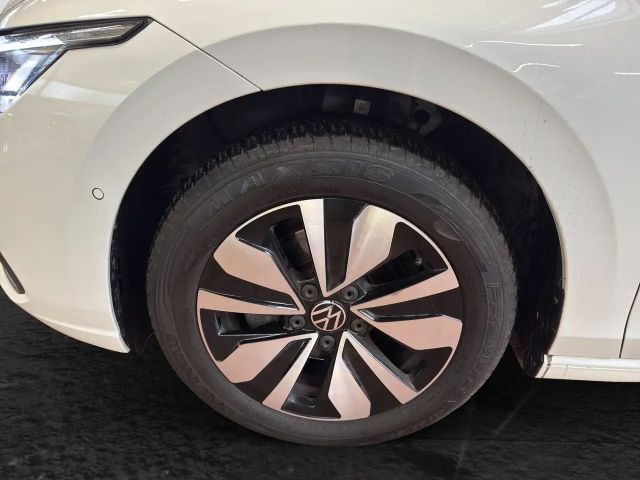 Volkswagen Golf 1.5 TSI Move Variant