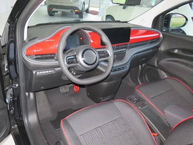 Fiat 500e RED