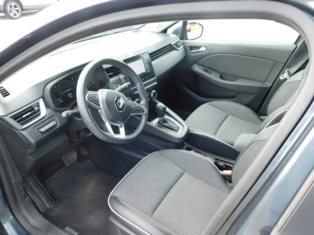 Renault Clio E-Tech