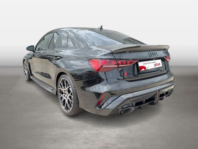 Audi RS3 Quattro S-Tronic Sedan