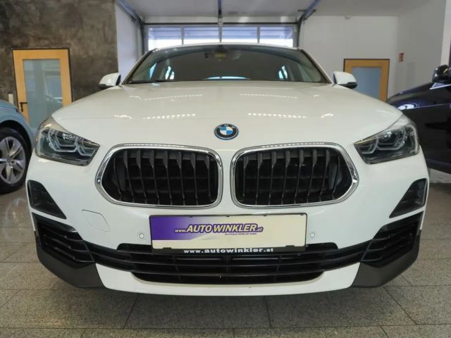 BMW X2 xDrive25e