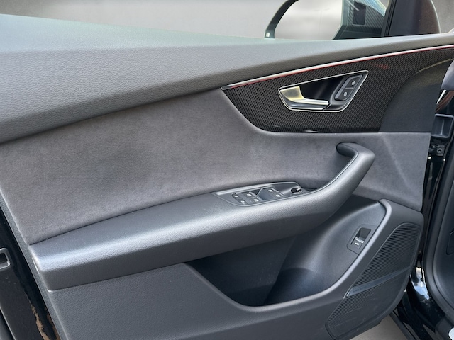 Audi SQ8 Competition Quattro