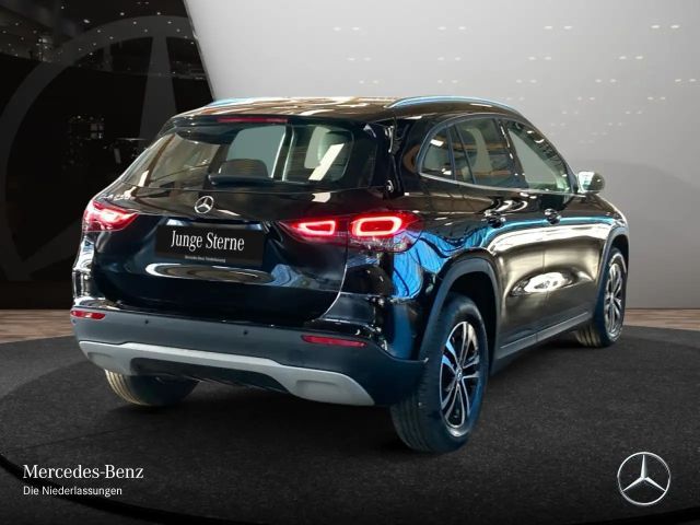 Mercedes-Benz GLA 250 GLA 250 e Style
