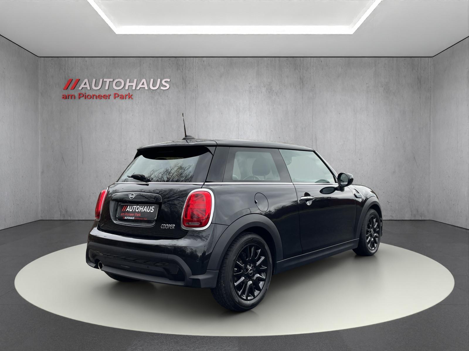 MINI Cooper lass.Trim Aut-HUD-Pano-Kam-LED-Leder-VC