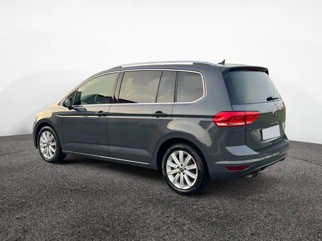 Volkswagen Touran DSG Highline