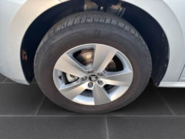 Skoda Kamiq Kamiq 1,0 TSI DSG LED/Front Assist/Sitzheizung vo./u.v.m.