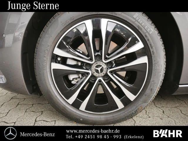 Mercedes-Benz B 180 Progressive Sedan