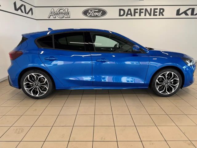 Ford Focus ST Line