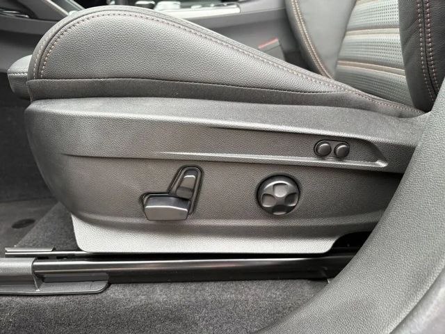 Alfa Romeo Stelvio AT8 Q4