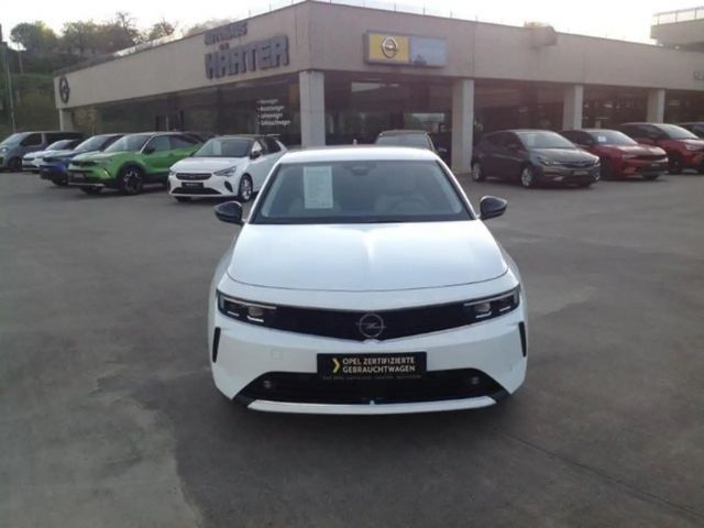 Opel Astra 1.2 Turbo Elegance Turbo