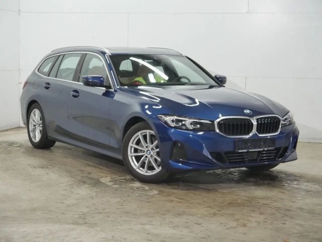 BMW 320 320d Touring