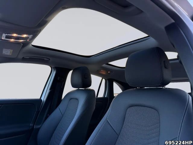 Mercedes-Benz GLA 180 Progressive