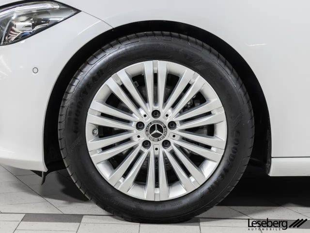 Mercedes-Benz C 180 AVANTGARDE Estate