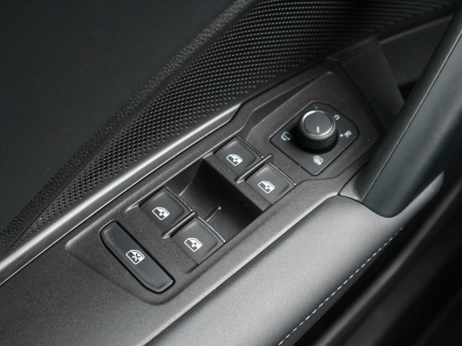 Volkswagen Tiguan R-Line eHybrid