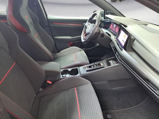 Volkswagen Golf 2.0 TSI GTI