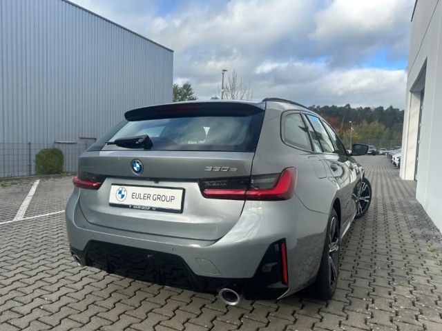 BMW 330 330e M-Sport Touring