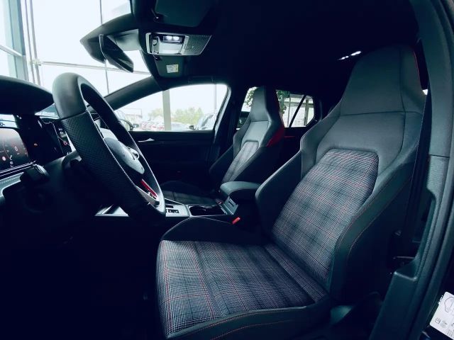 Volkswagen Golf DSG GTI Golf VIII IQ.Drive