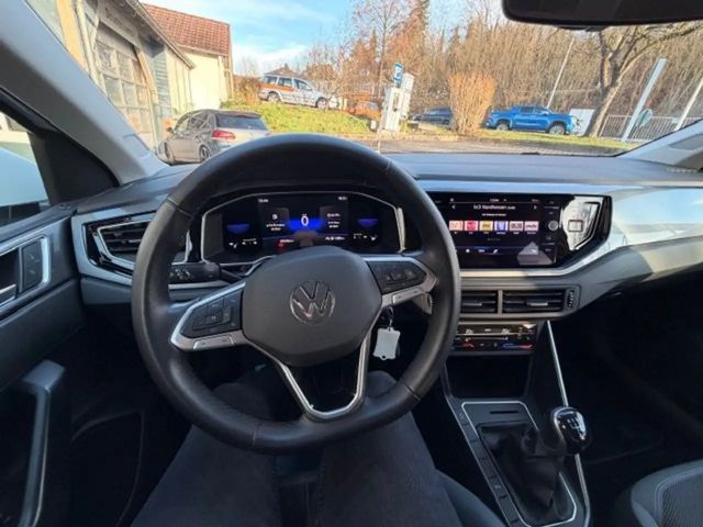 Volkswagen Polo 1.0 TSI IQ.Drive Style