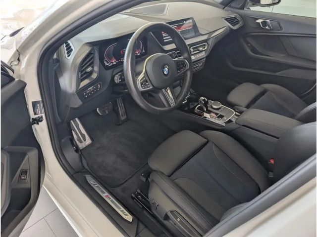 BMW 118 118i M-Sport Sedan