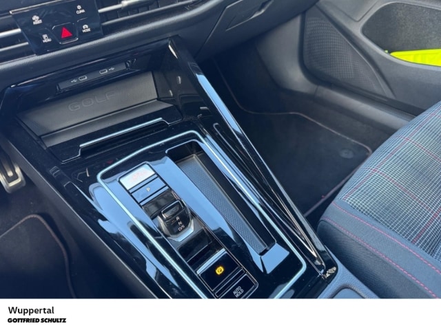 Volkswagen Golf DSG GTI Style
