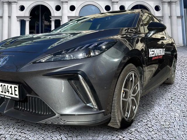 MG MG4 64 kWh Luxury