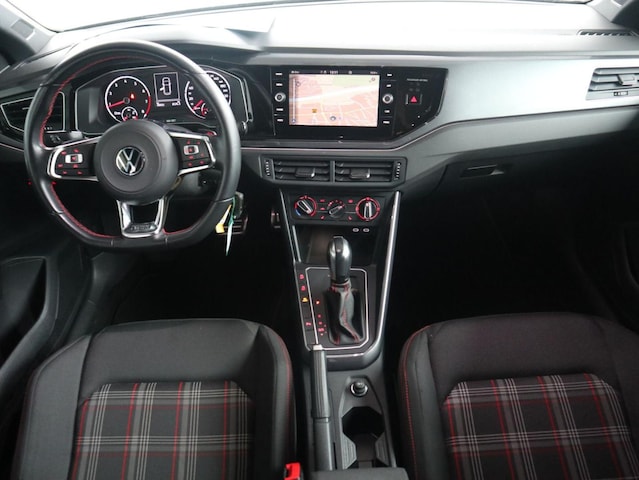 Volkswagen Polo 2.0 TSI DSG GTI