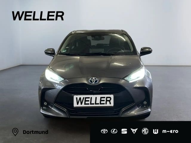 Toyota Yaris Hatchback Hybride Team D