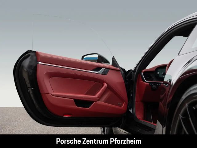 Porsche 992 4 Carrera Coupé GTS