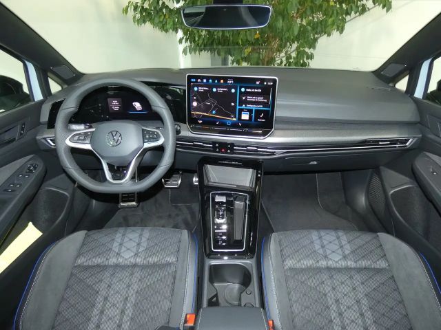 Volkswagen Golf 1.5 eTSI DSG R-Line