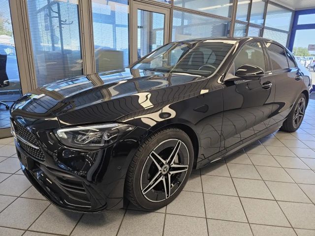 Mercedes-Benz C 200 AMG Line Sedan