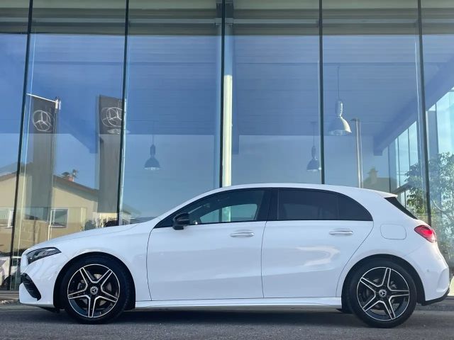 Mercedes-Benz A 180 AMG Line Hatchback