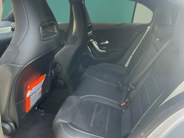 Mercedes-Benz A 200 AMG Line Hatchback