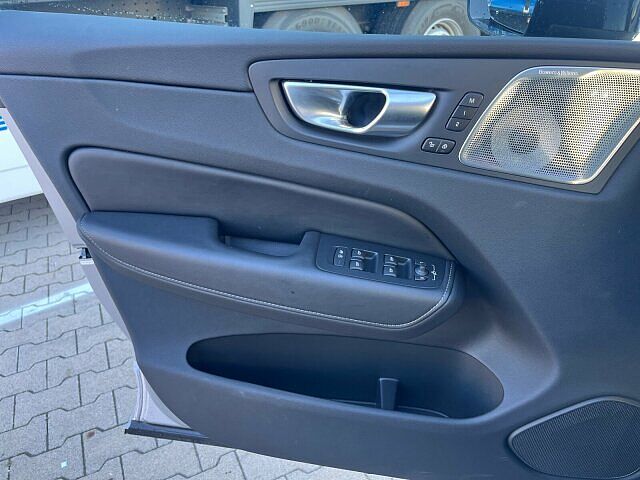 Volvo XC60 AWD Dark Ultimate