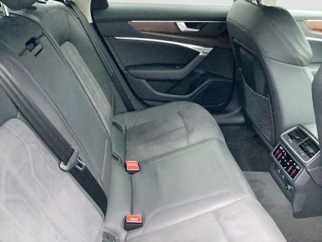 Audi A6 45 TDI Avant Quattro S-Tronic Sport