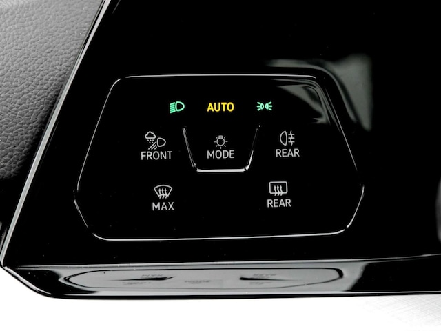 Volkswagen Golf 1.5 TSI Golf VIII