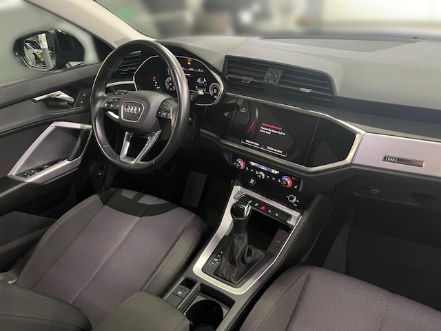 Audi Q3 35 TDI S-Tronic