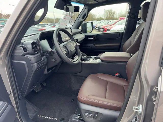 Toyota Land Cruiser 2.8 D-4D 7-zitter Executive