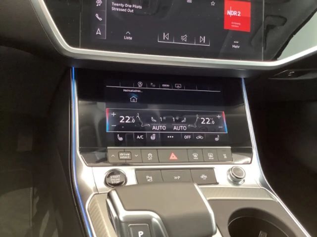 Audi A6 40 TDI Avant Quattro S-Line